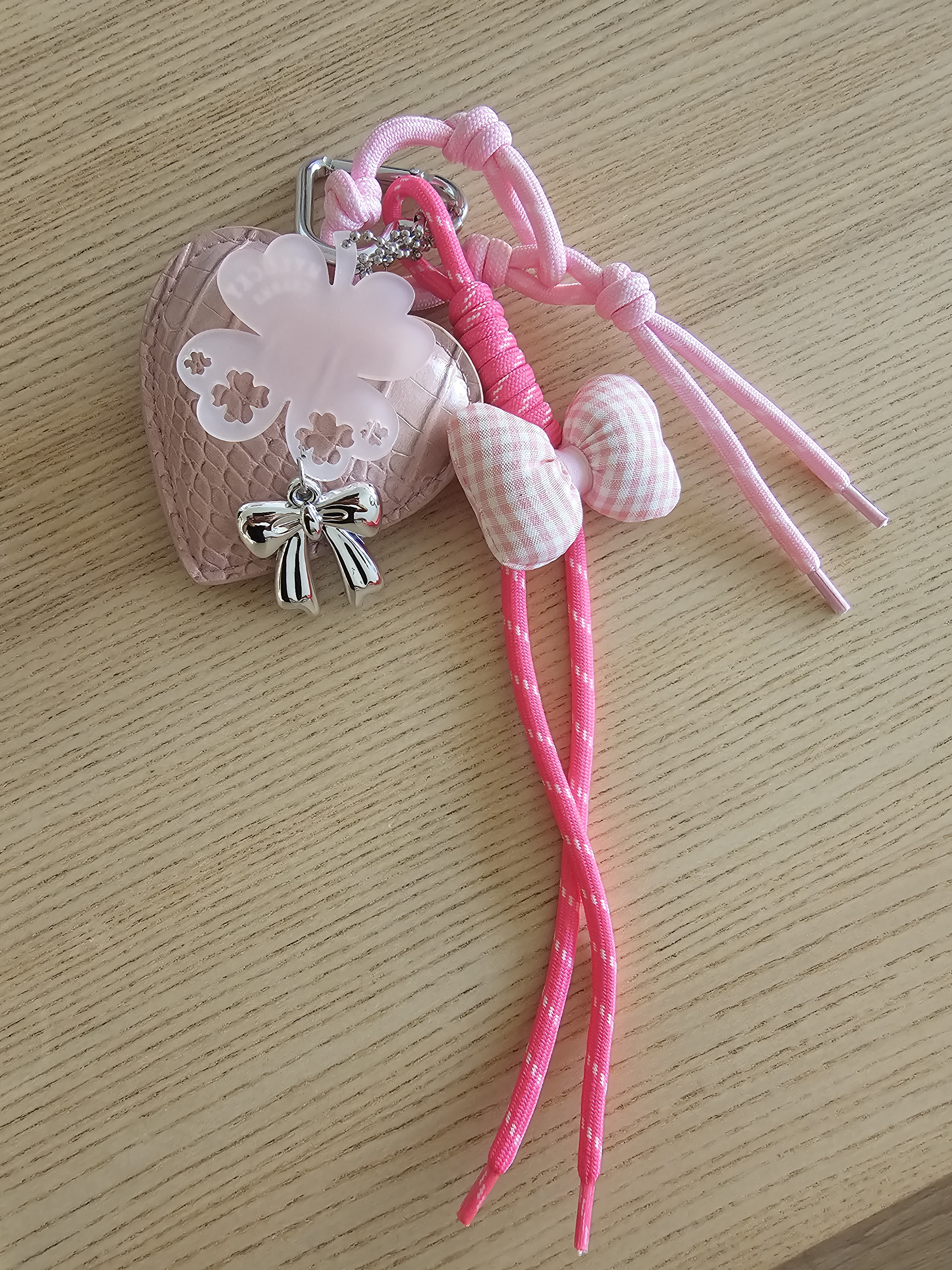 BIJOUX